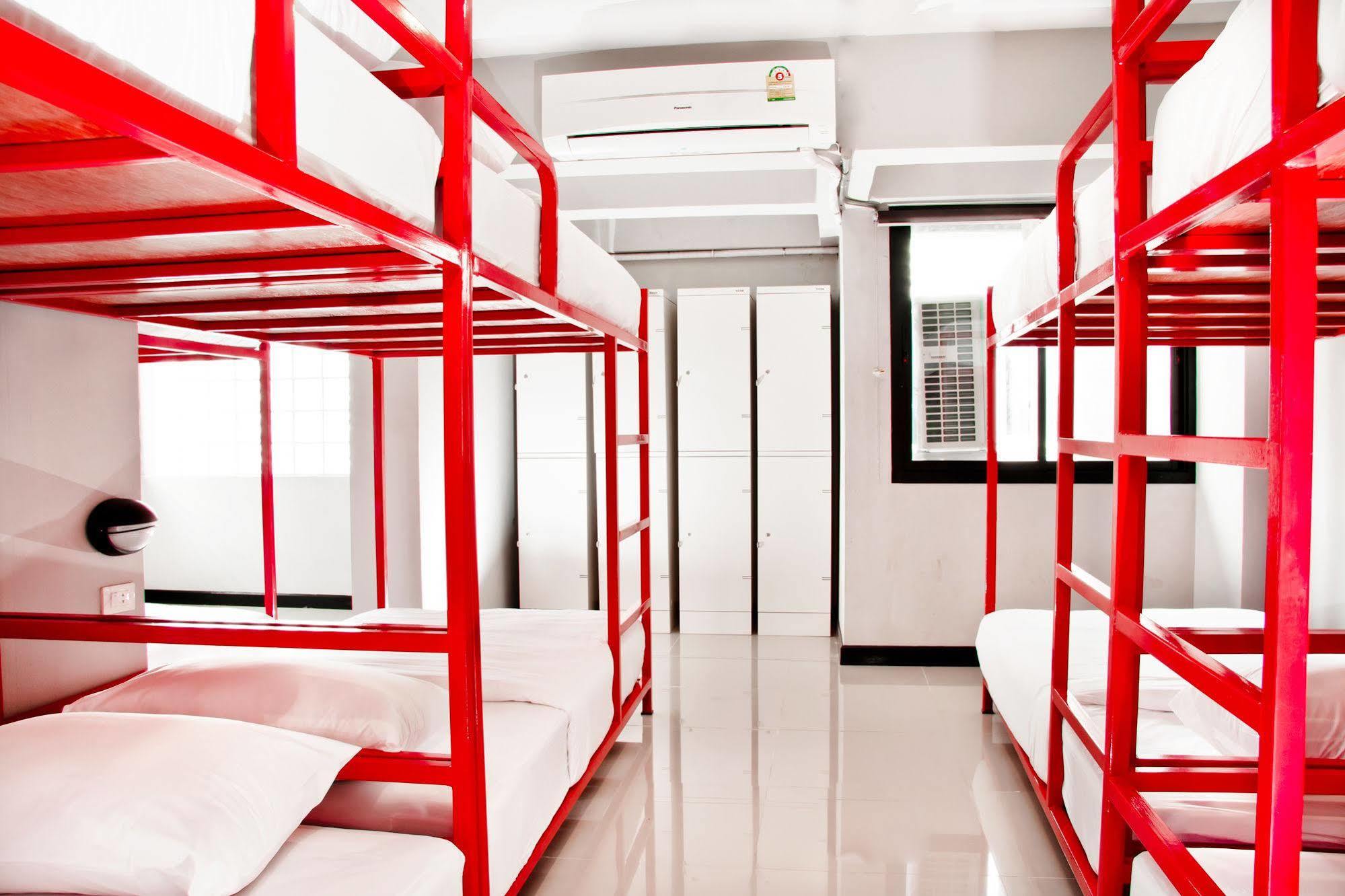 So Hostel Chiang Mai Buitenkant foto